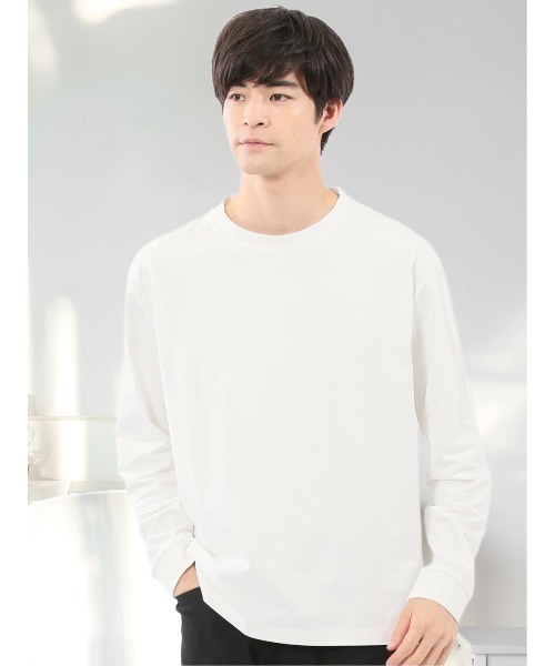 TAKA-Q（タカキュー）の「【綿混 ストレッチ】タカキュー ソロナ天竺 クルーネック 長袖Tシャツ（Tシャツ/カットソー・メンズ・ホワイト/ライトグレー/ダークグリーン/ブラック・X-LARGE/MEDIUM/LARGE）」の2枚目の写真
