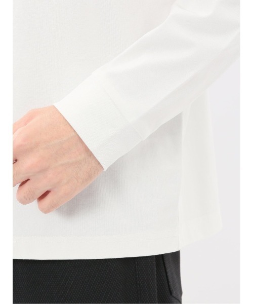 TAKA-Q（タカキュー）の「【綿混 ストレッチ】タカキュー ソロナ天竺 クルーネック 長袖Tシャツ（Tシャツ/カットソー・メンズ・ホワイト/ライトグレー/ダークグリーン/ブラック・X-LARGE/MEDIUM/LARGE）」の17枚目の写真