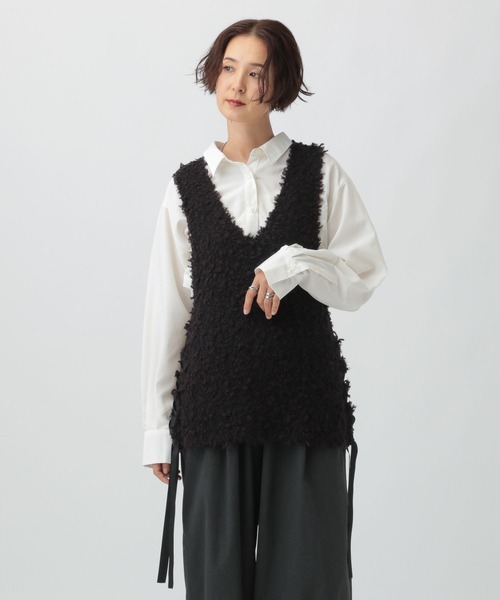 LEPSIM(レプシィム)の「3ゲージレースアップリボンベスト 578285(ベスト・レディース・ブラック/アイボリー・FREE)」の9枚目の写真