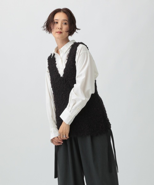 LEPSIM(レプシィム)の「3ゲージレースアップリボンベスト 578285(ベスト・レディース・ブラック/アイボリー・FREE)」の10枚目の写真