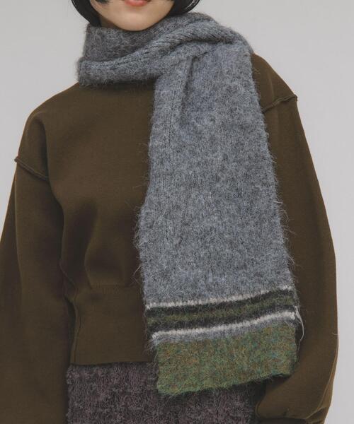 KBF(ケイビーエフ)の「エンドボーダーデザインマフラー(マフラー・レディース・キャメル/グレー/ブラック・ONE)」の6枚目の写真