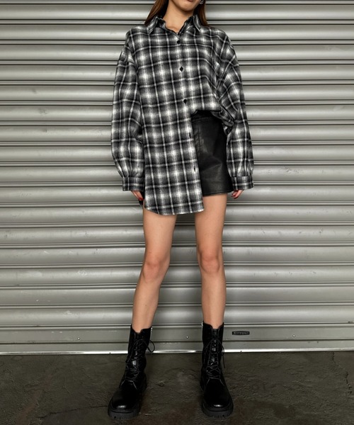 EGOIST（エゴイスト）の「ウォームチェック柄オーバーシャツ（シャツ/ブラウス・レディース・ブラック/ブラウン・FREE）」の11枚目の写真