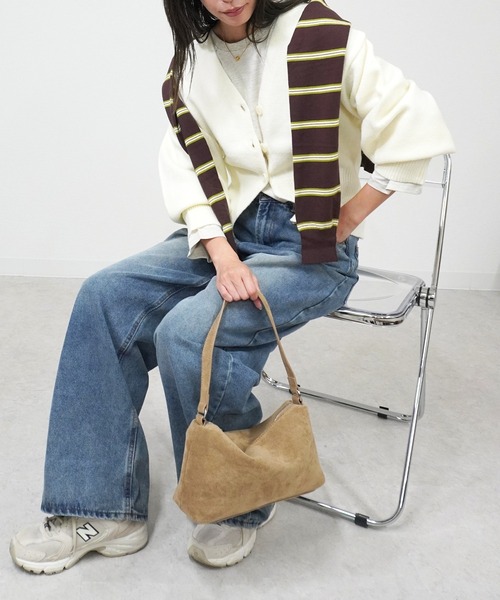 gossara(ゴサラ)の「アルパカタッチVネックCD(カーディガン/ボレロ・レディース・ベージュ/チャコール/アイボリー・FREE)」の17枚目の写真