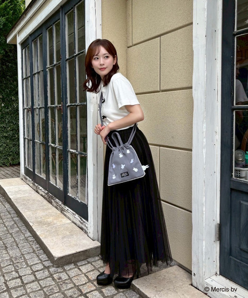 MIIA（ミーア）の「miffy パールリボンTシャツ（Tシャツ/カットソー・レディース・オフホワイト/ブラック・FREE）」の11枚目の写真