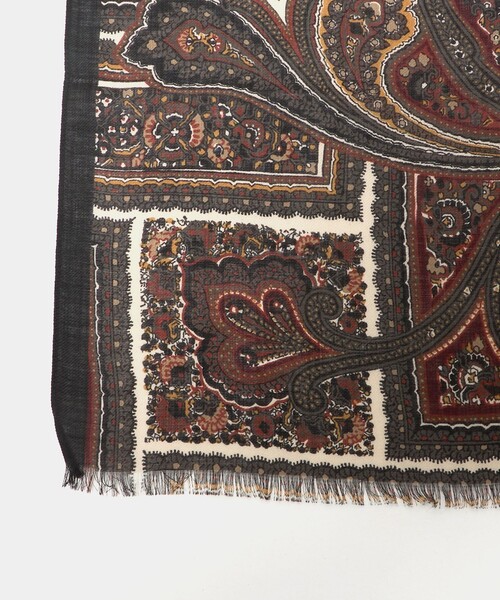 UNITED ARROWS（ユナイテッドアローズ）の「＜HOLLIDAY＆BROWN＞ペイズリー ストール（ストール/ショール・メンズ・ブラック/ダークブラウン・FREE）」の5枚目の写真