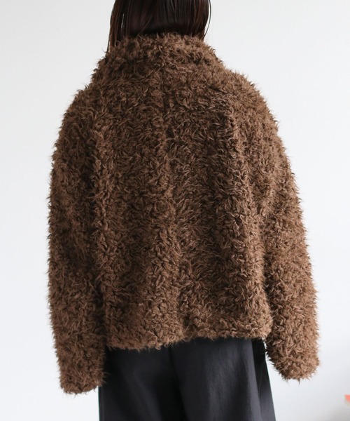 cepo（セポ）の「〈ふわふわ、柔らか、大人可愛い♪〉カールファーブルゾン（ブルゾン・レディース・ベージュ/ブラウン/オフホワイト・M）」の13枚目の写真