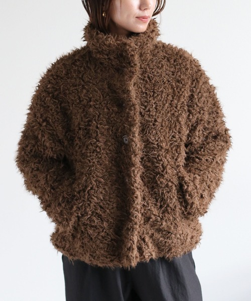 cepo（セポ）の「〈ふわふわ、柔らか、大人可愛い♪〉カールファーブルゾン（ブルゾン・レディース・ベージュ/ブラウン/オフホワイト・M）」の9枚目の写真