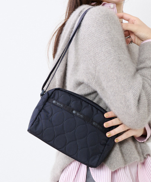 LeSportsac(レスポートサック)の「DANIELLA CROSSBODY マーキスデボス(ショルダーバッグ・レディース・ブルー・FREE)」の2枚目の写真