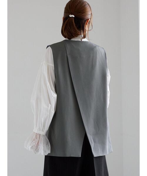 Te chichi(テチチ)の「ノーカラーダブルブレストジレ(ベスト・レディース・ブラウン/グレー・F)」の9枚目の写真