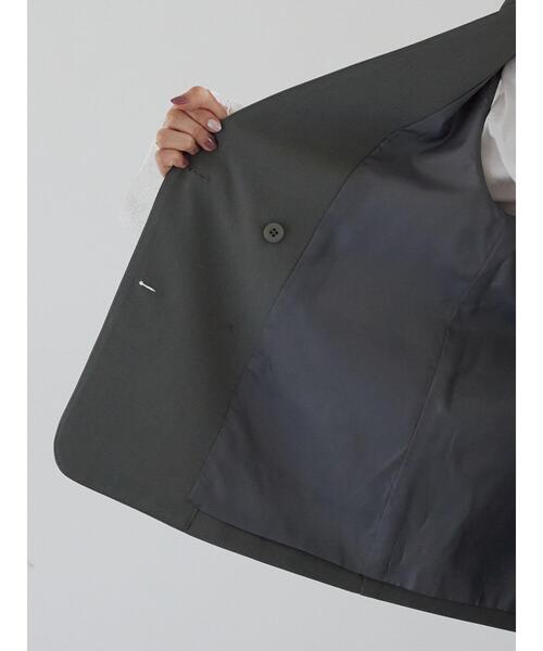 Te chichi(テチチ)の「ノーカラーダブルブレストジレ(ベスト・レディース・ブラウン/グレー・F)」の13枚目の写真