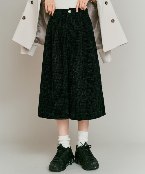 W:Huku（フーク）の「ウールミックス ツイード バミューダ パンツ / Wool-Blend Tweed Bermuda Shorts（その他パンツ・レディース・ライトグレー/ブラウン/ブラック・FREE）」の5枚目の写真