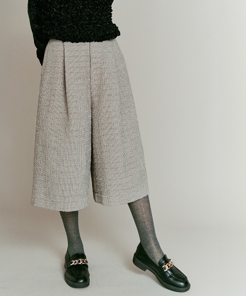 W:Huku（フーク）の「ウールミックス ツイード バミューダ パンツ / Wool-Blend Tweed Bermuda Shorts（その他パンツ・レディース・ライトグレー/ブラウン/ブラック・FREE）」の12枚目の写真