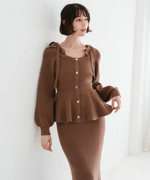 セール】2025秋冬新作 ペプラムニットスカートセット（セットアップ