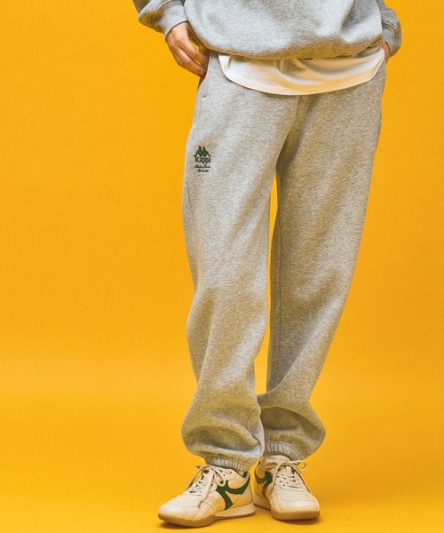 Kappa（カッパ）の「≪Kappa×and ST ウェルネスクラブ≫シンプルロゴスウェットパンツ (ユニセックス)（スウェットパンツ・レディース・レッド/ライトグリーン/ブラック/ホワイト/グレー・SMALL/MEDIUM/LARGE）」の3枚目の写真