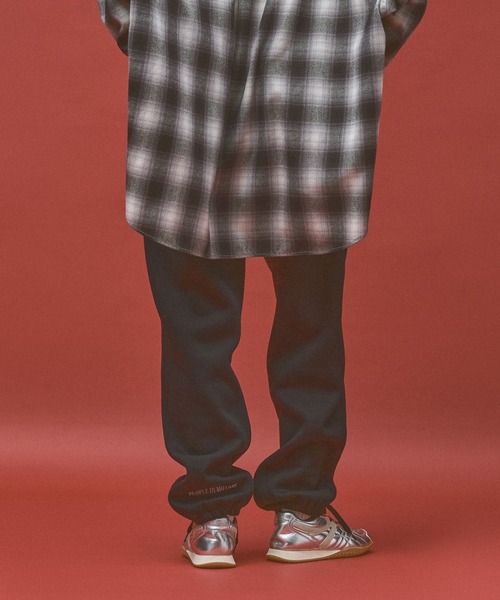 Kappa（カッパ）の「≪Kappa×and ST ウェルネスクラブ≫シンプルロゴスウェットパンツ (ユニセックス)（スウェットパンツ・レディース・レッド/ライトグリーン/ブラック/ホワイト/グレー・SMALL/MEDIUM/LARGE）」の17枚目の写真