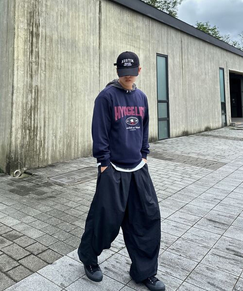 CHASECULT(チェイスカルト)の「共用キャラクターグラフィックスウェットシャツ-ネイビー(スウェット・メンズ・ネイビー・105/90/100/95)」の6枚目の写真