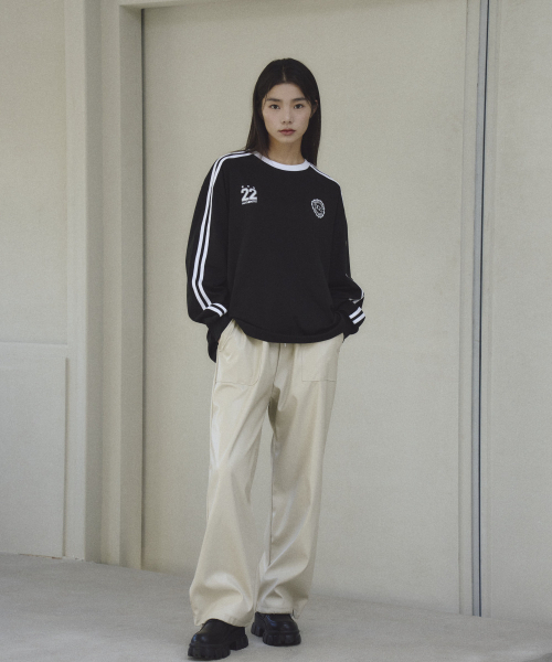 THE GREEN LAB（ザグリーンラボ）の「サッカーフットボール配色長袖Tシャツ[ブラック]（Tシャツ/カットソー・メンズ・その他・SMALL）」の5枚目の写真