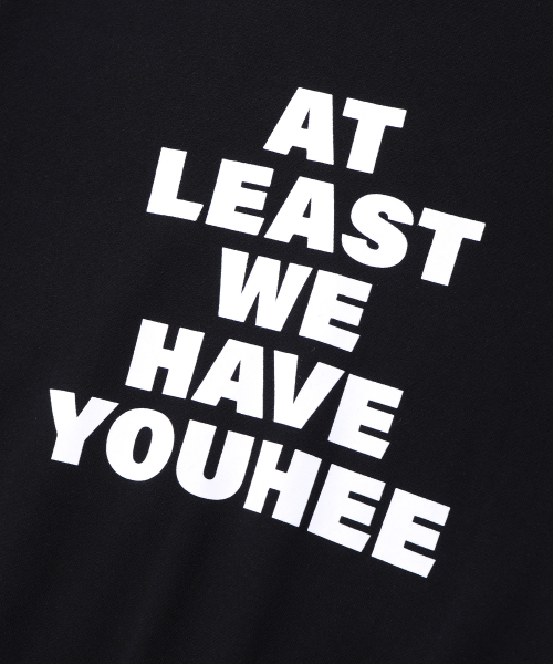 YOUHEE（ユヒ）の「YOUHEE LETTERING SWEATSHIRTS BLACK（スウェット・レディース・その他・FREE）」の5枚目の写真