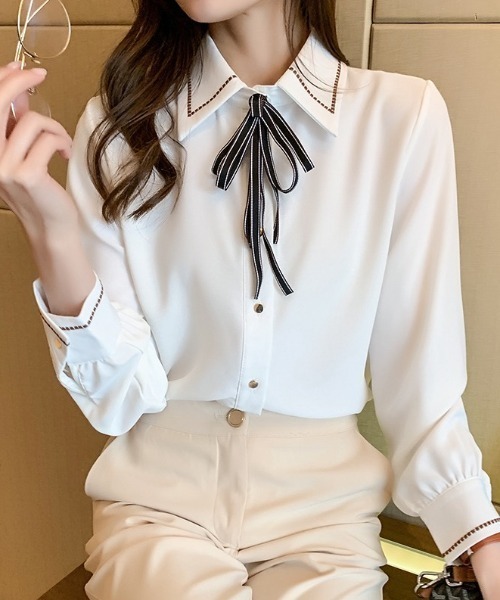 yuue' ( wear )(ユーイ)の「リボン付きステッチデザインボウタイシャツブラウス(シャツ/ブラウス・レディース・ホワイト/ブルー・FREE)」の8枚目の写真