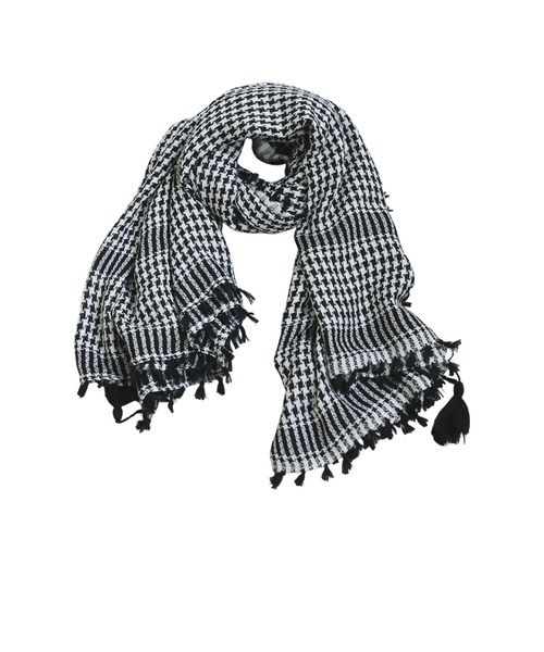 antiqua（アンティカ）の「千鳥格子 チェック柄 大判 ストール（ストール/ショール・レディース・ブラック・FREE）」の5枚目の写真