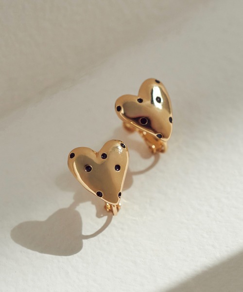 GOLDY(ゴールディ)の「ドット ハート メタル イヤリング(イヤリング・レディース・ゴールド/シルバー系その他/ゴールド系その他/シルバー・FREE)」の13枚目の写真
