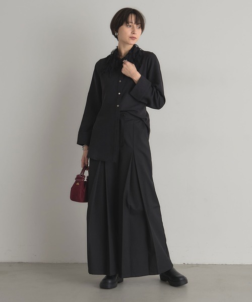 ARVELLIA(アルベリア)の「FRINGE COLLAR SHIRT(シャツ/ブラウス・レディース・アイボリー/ブラック・M)」の9枚目の写真