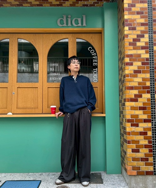 UNDERSTATEMENTs（アンダーステイトメント）の「【ユニセックス】配色ヘンリーネックニット（ニット/セーター・メンズ・レッド/ネイビー・MEDIUM/LARGE）」の13枚目の写真