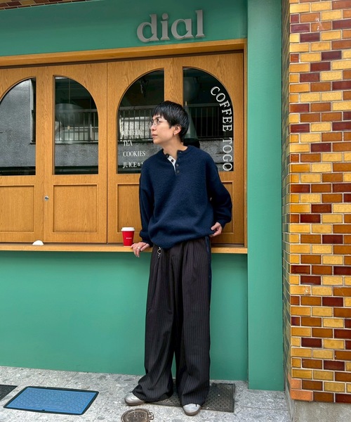 UNDERSTATEMENTs（アンダーステイトメント）の「【ユニセックス】配色ヘンリーネックニット（ニット/セーター・メンズ・レッド/ネイビー・MEDIUM/LARGE）」の16枚目の写真