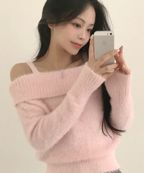 VIVID LADY(ビビッドレディー)の「オフショルダー シャギーニットトップス(ニット/セーター・レディース・ブラック/ピンク/アイボリー・FREE)」の21枚目の写真