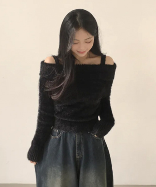 VIVID LADY(ビビッドレディー)の「オフショルダー シャギーニットトップス(ニット/セーター・レディース・ブラック/ピンク/アイボリー・FREE)」の12枚目の写真