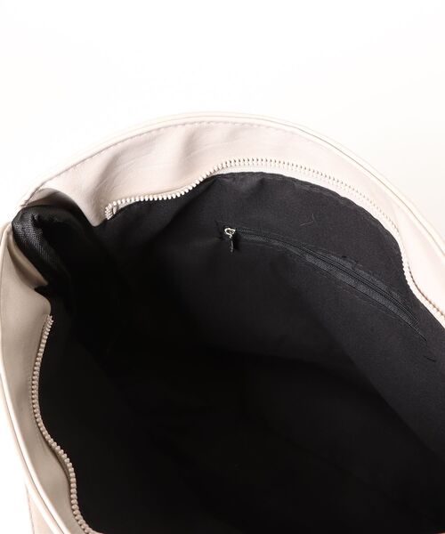 SpRay（スプレイ）の「ハトメベルト付ボストンＢＡＧ（ボストンバッグ・レディース・ブラック/ライトベージュ/ボルドー・FREE）」の17枚目の写真