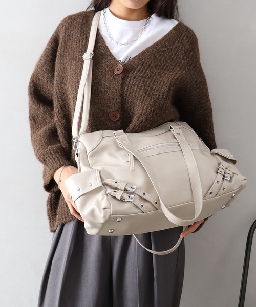 SpRay（スプレイ）の「ハトメベルト付ボストンＢＡＧ（ボストンバッグ・レディース・ブラック/ライトベージュ/ボルドー・FREE）」の12枚目の写真