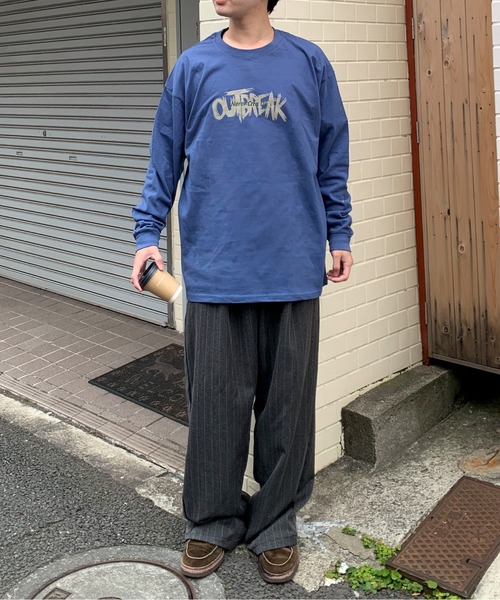 link lot(リンクロット)の「リラックスフィット ヴィンテージライク かすれロゴ プリント ロンT(Tシャツ/カットソー・メンズ・ブラック/ブルー/ホワイト/ネイビー/ダークグレー/ベージュ・M/L)」の16枚目の写真