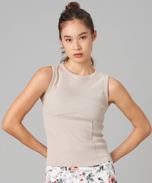 Chacott（チャコット）の「ホリデーラメタンクトップ（Tシャツ/カットソー・レディース・ブラック/ベージュ・M）」の7枚目の写真