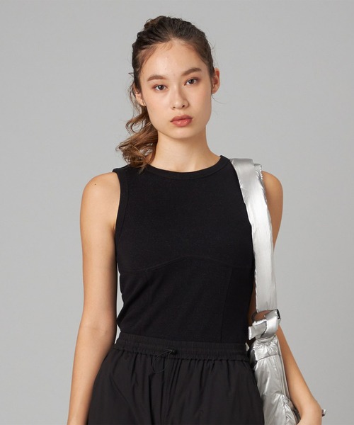 Chacott（チャコット）の「ホリデーラメタンクトップ（Tシャツ/カットソー・レディース・ブラック/ベージュ・M）」の9枚目の写真