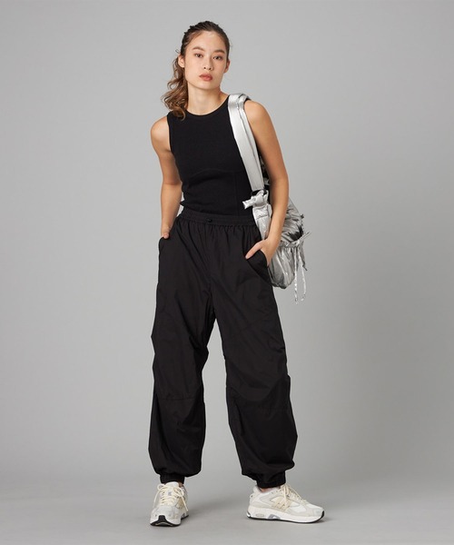 Chacott（チャコット）の「ホリデーラメタンクトップ（Tシャツ/カットソー・レディース・ブラック/ベージュ・M）」の10枚目の写真