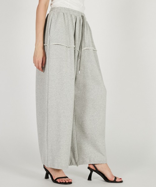 PRANK PROJECT（プランクプロジェクト）の「ボリュームギャザースウェットパンツ / Volume Gather Sweat Pants（スウェットパンツ・レディース・チャコールグレー/グレー/ホワイト・36/38）」の17枚目の写真