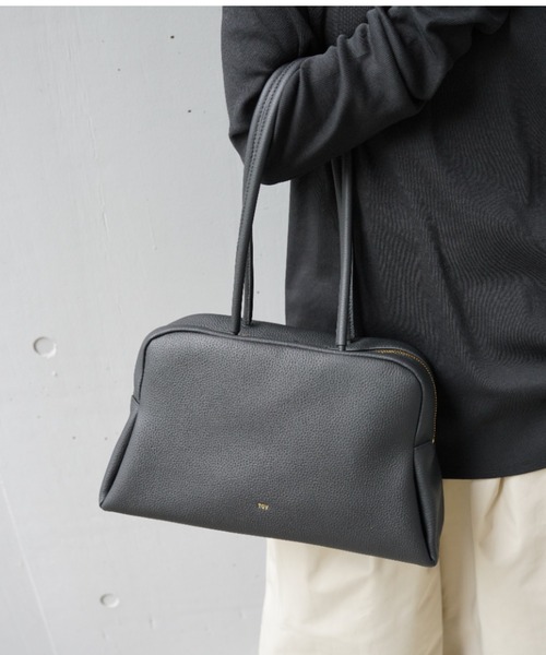 tov（トーヴ）の「TOV(トーヴ)  PETAL OBLONG BAG M（ハンドバッグ・レディース・グレー/ブラウン/ブラック・F）」の4枚目の写真