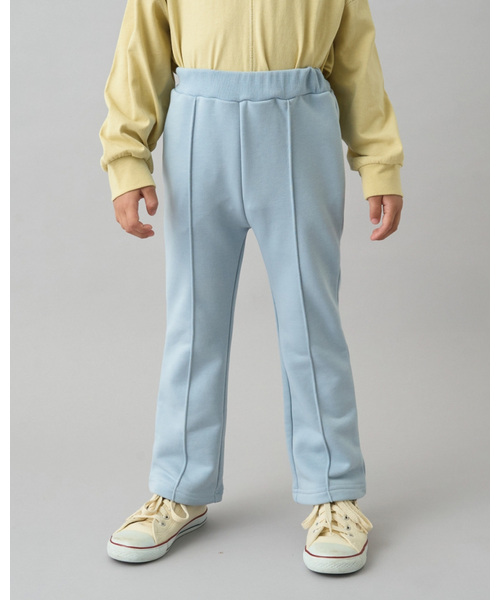 b・ROOM（ビールーム）の「【デイリースタンダードウェアシリーズ】【吸水速乾】センタープリーツフレアスウェットパンツ（その他パンツ・キッズ・ダークブラウン/ブルーグレー/オフホワイト/トップグレー/パープル/ブラック/ライトピンク・100cm/110cm/120cm/130cm/140cm/150cm）」の4枚目の写真