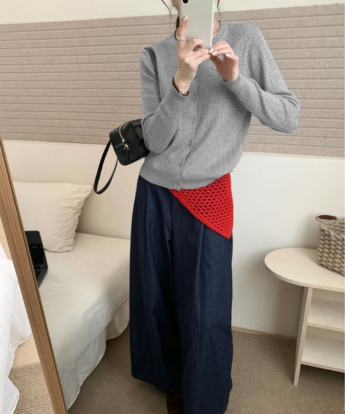 aimoha(アイモハ)の「エアリータッチクルーネックニットカーディガン(カーディガン/ボレロ・レディース・ライトブルー/ピンク/ライトグレー・FREE)」の10枚目の写真