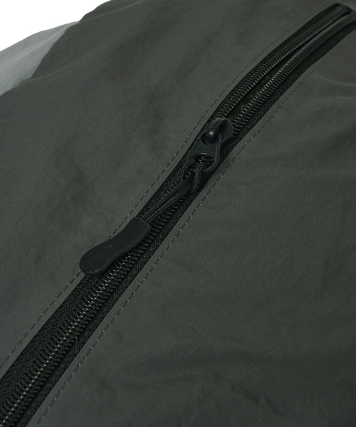 BROWNBREATH(ブラウンブレス)の「STM GYM SACK V.2 - GREY(バックパック/リュック・レディース・その他・ONE SIZE)」の5枚目の写真