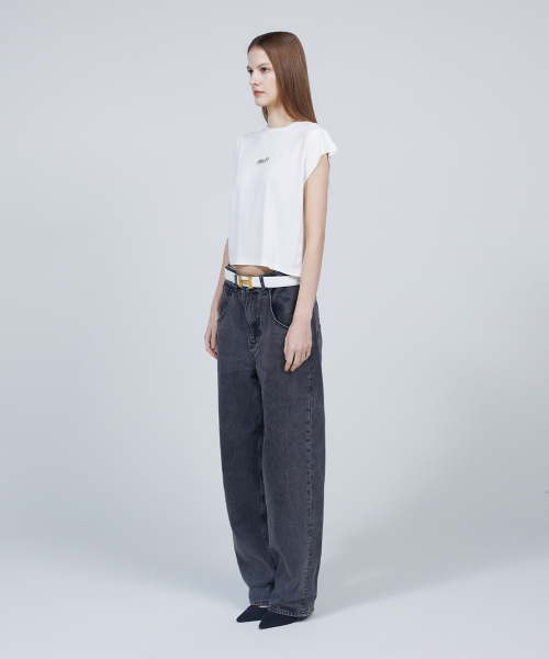 MMAM（ムアム）の「[ESSENTIAL] Logo basic slim T-shirt（Tシャツ/カットソー・レディース・アイボリー・FREE）」の3枚目の写真