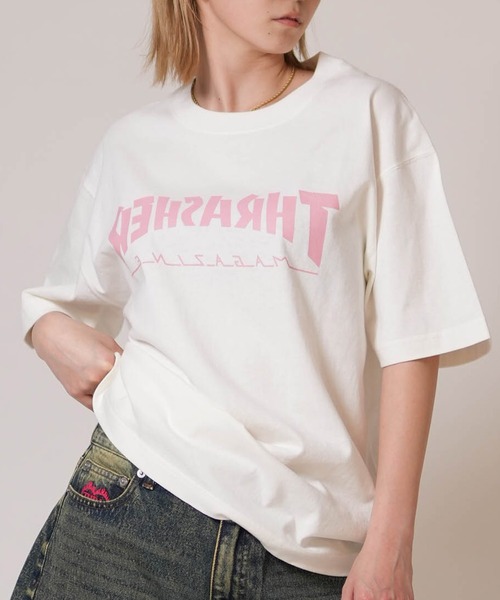 THRASHER(スラッシャー)の「THRASHER/スラッシャー 半袖 Tシャツ レディース プリントSSTEE ムラサキ限定 262TH2ST085(Tシャツ/カットソー・レディース・ピンク/グリーン/ホワイト/グレー・FREE)」の1枚目の写真