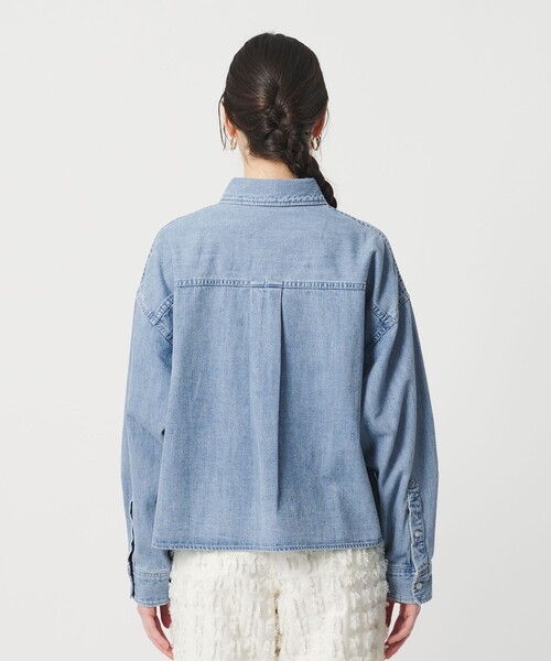 BEAUTY&YOUTH UNITED ARROWS(ビューティーアンドユースユナイテッドアローズ)の「【WEB限定】ショート デニムシャツ(シャツ/ブラウス・レディース・ネイビー/ライトブルー・FREE)」の12枚目の写真