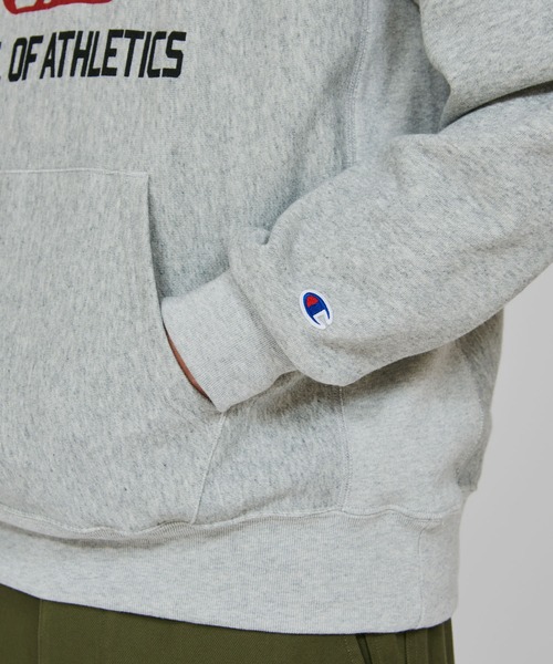 Champion(チャンピオン)の「【Champion/チャンピオン】メンズ リバースウィーブ(R) フーデッドスウェットシャツ(パーカー・メンズ・ダークブラック/オートミール/ネイビー/グレー・MEDIUM/X-LARGE/LARGE)」の6枚目の写真