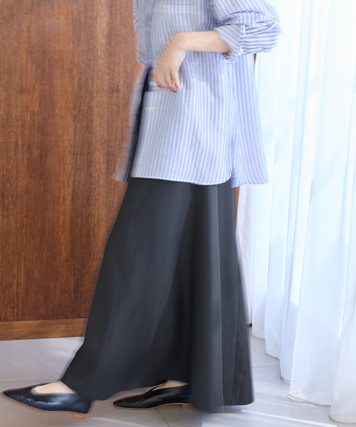 IENA（イエナ）の「キュプラサテンフレアスカート（スカート・レディース・ブラック/ピンク/ベージュ・34/36/38/40）」の11枚目の写真