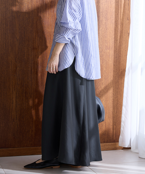 IENA（イエナ）の「キュプラサテンフレアスカート（スカート・レディース・ブラック/ピンク/ベージュ・34/36/38/40）」の12枚目の写真