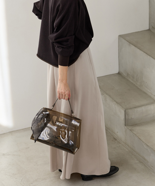 IENA（イエナ）の「キュプラサテンフレアスカート（スカート・レディース・ブラック/ピンク/ベージュ・34/36/38/40）」の18枚目の写真