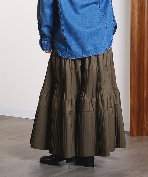 ROSE BUD（ローズバッド）の「TIERED SKIRT（スカート・レディース・カーキ/ブラック・ONE SIZE）」の6枚目の写真