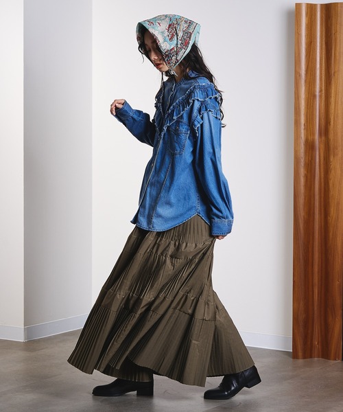 ROSE BUD（ローズバッド）の「TIERED SKIRT（スカート・レディース・カーキ/ブラック・ONE SIZE）」の4枚目の写真